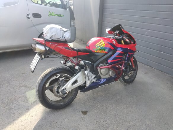 2005 Honda CBR 600RR, красный, 700000 рублей - вид 5