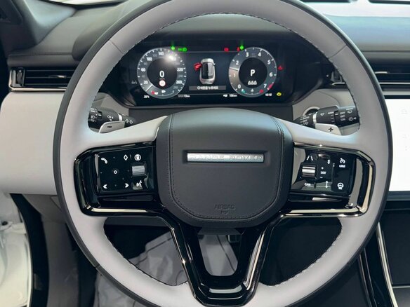 2025 Land Rover Range Rover Velar I Рестайлинг, белый - вид 10
