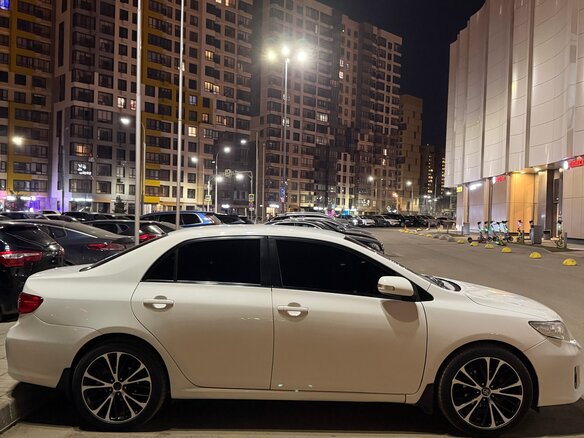 2012 Toyota Corolla X (E140, E150) Рестайлинг, белый, 1150000 рублей - вид 5