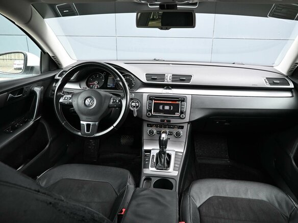 2012 Volkswagen Passat B7, белый, 954000 рублей - вид 5