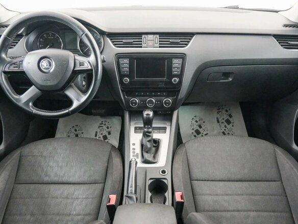 2014 Skoda Octavia III (A7), белый, 1129000 рублей - вид 9