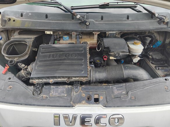 2013 Iveco Daily, белый, 2200000 рублей - вид 12