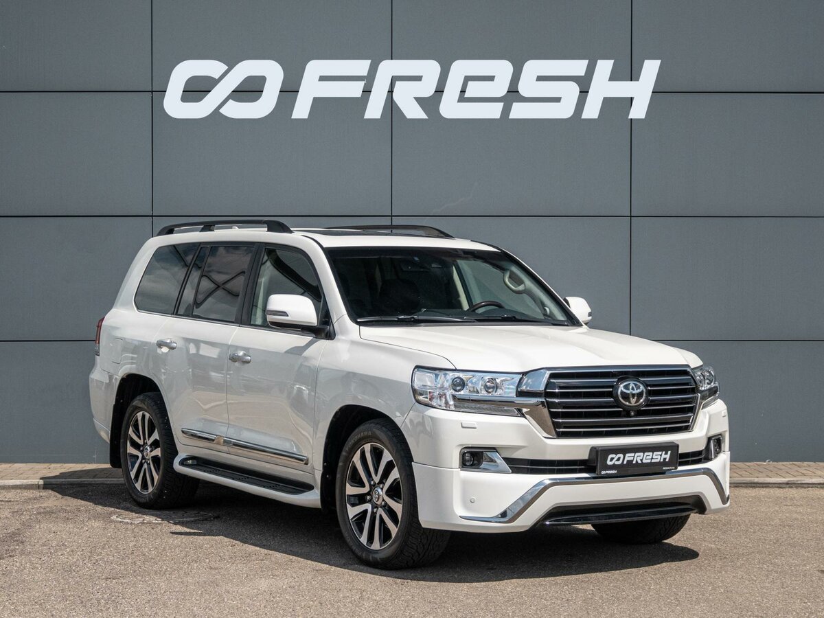 Открыть фотографии: Toyota Land Cruiser 200 Series Рестайлинг 2