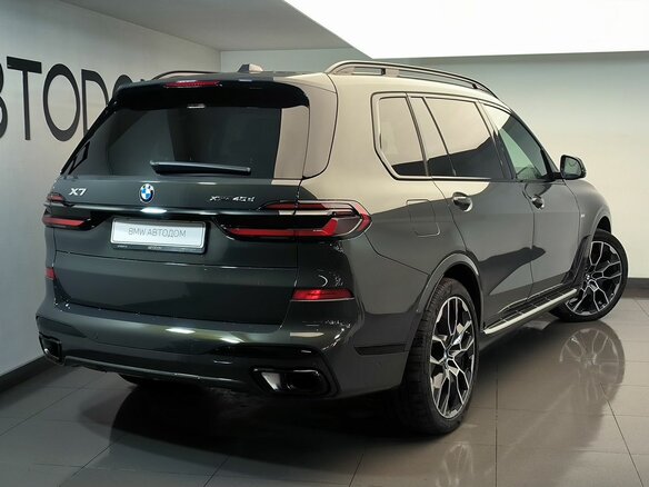 2026 BMW X7 40d I (G07) Рестайлинг, серый, 19250000 рублей - вид 1