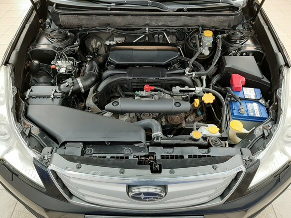 2011 Subaru Outback IV, чёрный - вид 6