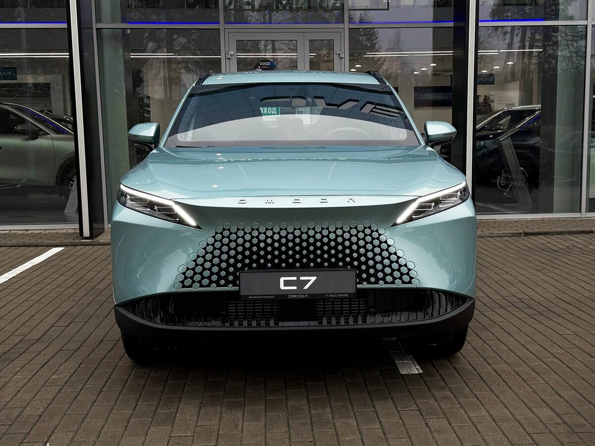 Открыть фотографии: Omoda C7