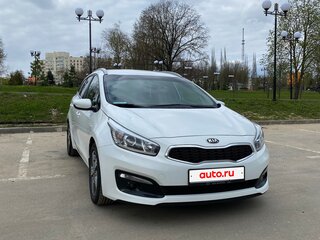 2018 Kia Ceed II Рестайлинг, белый, 1400000 рублей, вид 3