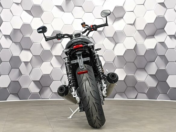 2025 Triumph Speed Twin, серебристый, 1629000 рублей - вид 5