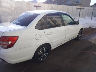 2014 Lada (ВАЗ) Granta I, белый, 410000 рублей, вид 2