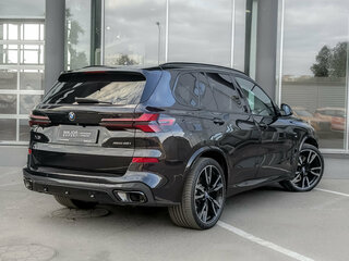 2024 BMW X5 40i IV (G05/G18) Рестайлинг, чёрный, 10529000 рублей, вид 5