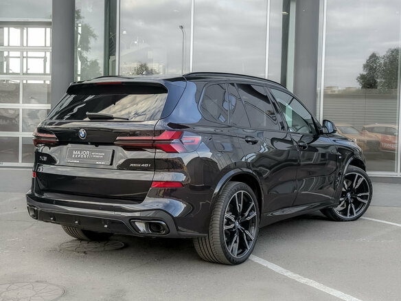 2024 BMW X5 40i IV (G05/G18) Рестайлинг, чёрный - вид 4