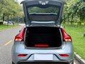 2019 Volvo V40 II Рестайлинг, голубой, 1040000 рублей - вид 10