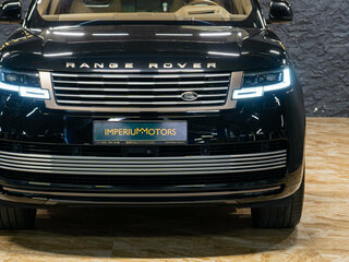 2022 Land Rover Range Rover P530 MHEV Long V, чёрный, 24300000 рублей, вид 4