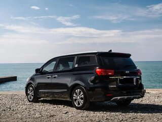 2020 Kia Carnival IV, чёрный, 2600000 рублей, вид 2