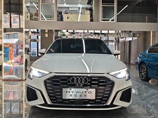 2023 Audi A3 35 TFSI Long IV (8Y), белый, 1920000 рублей, вид 2