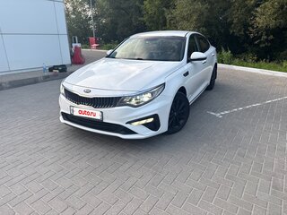 2018 Kia Optima IV Рестайлинг, белый, 1650000 рублей, вид 1