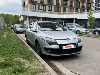 2012 Renault Megane III Рестайлинг, серый, 650000 рублей, вид 1