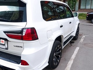 2011 Lexus LX 570 III, белый, 3500000 рублей, вид 4