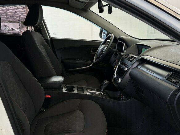 2018 FAW Besturn X80 I, белый - вид 10