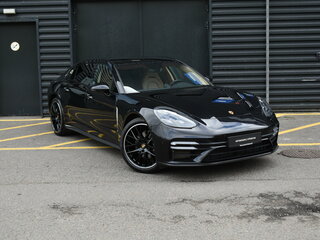 2021 Porsche Panamera 4 Executive II Рестайлинг, чёрный, 11300000 рублей, вид 3