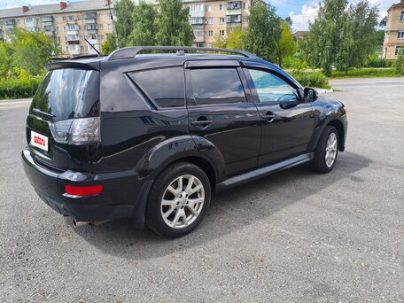 2011 Mitsubishi Outlander II Рестайлинг, чёрный, 880000 рублей, вид 5