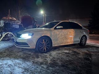 2017 Volkswagen Jetta VI Рестайлинг, белый, 1200000 рублей, вид 3