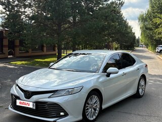 2021 Toyota Camry VIII (XV70), белый, 2999999 рублей, вид 4