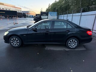 2010 Mercedes-Benz E-Класс 200 5G-Tronic IV (W212, S212, C207), чёрный, 1500000 рублей, вид 3