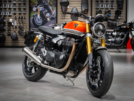 2026 Triumph Speed Twin, оранжевый, 2570000 рублей, вид 1