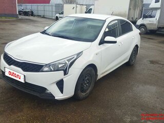 2021 Kia Rio IV Рестайлинг, белый, 1104150 рублей, вид 2