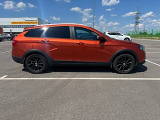2020 Lada (ВАЗ) Vesta SW Cross I, оранжевый, 1030000 рублей, вид 4