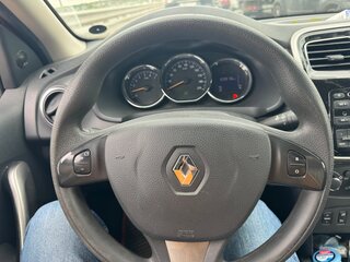 2016 Renault Logan II, красный, 1000000 рублей, вид 5