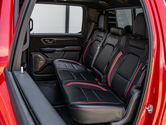 2022 Ram 1500 Crew Cab TRX V, красный - вид 10