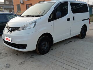 2016 Nissan NV200, белый, 1000000 рублей, вид 1