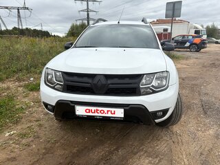 2017 Renault Duster I Рестайлинг, белый, 600000 рублей, вид 3