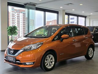 2017 Nissan Note e-Power II Рестайлинг, оранжевый, 1210000 рублей, вид 2