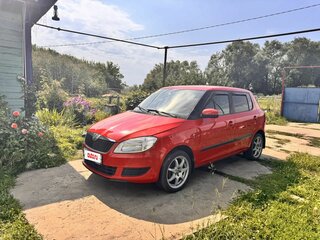 2013 Skoda Fabia II Рестайлинг, красный, 570000 рублей, вид 1