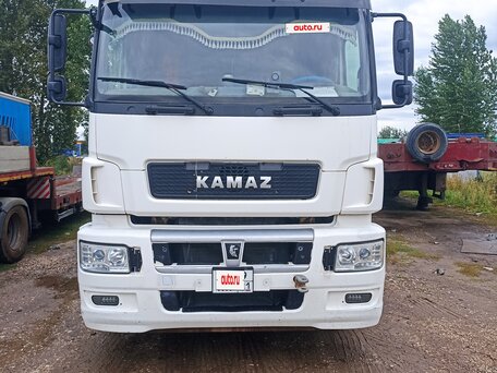 2017 КамАЗ 5490, белый, 1800000 рублей, вид 1