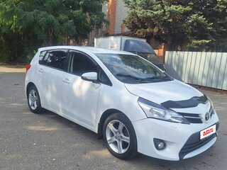 2013 Toyota Verso I Рестайлинг, белый, 720000 рублей, вид 1