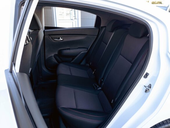 2021 Kia Rio IV Рестайлинг, белый, 1555000 рублей - вид 18