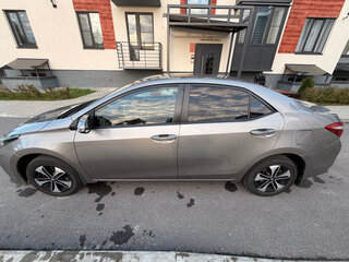 2013 Toyota Corolla XI (E160, E170, E180), золотистый, 950000 рублей, вид 4