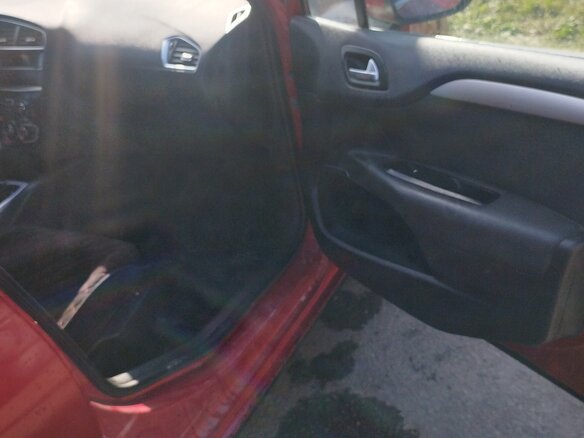 2012 Citroen C4 II, красный, 650000 рублей - вид 10