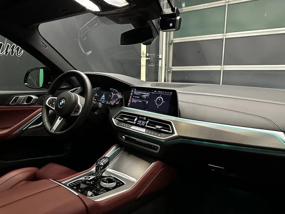 2020 BMW X6 40i III (G06), коричневый, 8190000 рублей - вид 19