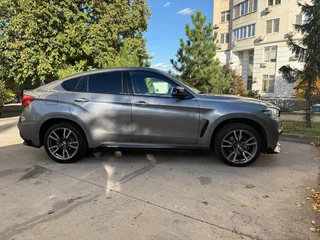 2018 BMW X6 30d II (F16), серый, 3950000 рублей, вид 2