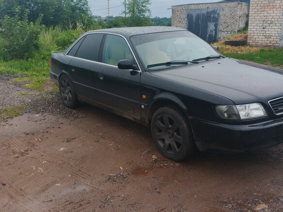 1996 Audi A6 I (C4), чёрный, 600000 рублей