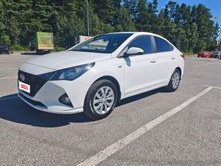 2021 Hyundai Solaris II Рестайлинг, белый, 1700000 рублей, вид 1