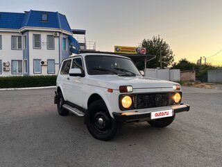 2013 Lada (ВАЗ) 2121 (4x4) I Рестайлинг, белый, 450000 рублей, вид 2