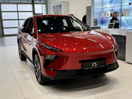 Omoda C5 II