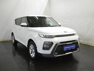 2020 Kia Soul III, белый, 1750000 рублей, вид 3
