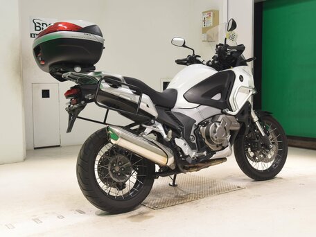 2012 Honda VFR 1200X (Crosstourer), белый, 1000000 рублей, вид 4